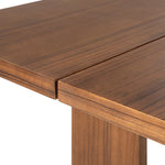 Eettafel Lira detail van het walnoot fineer