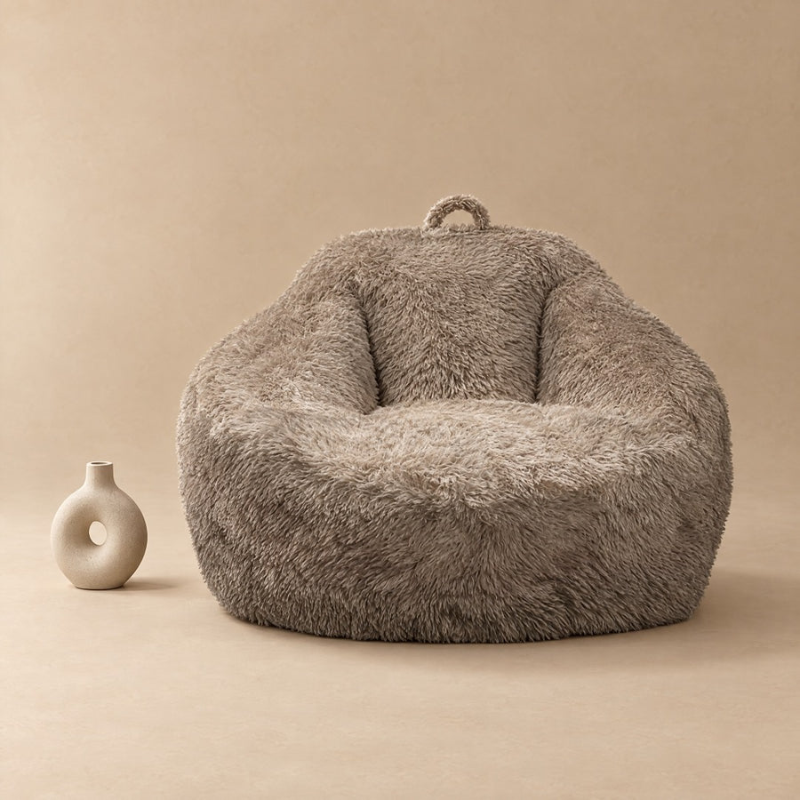 Elsa fluffy lounge stoel Taupe studiofoto
