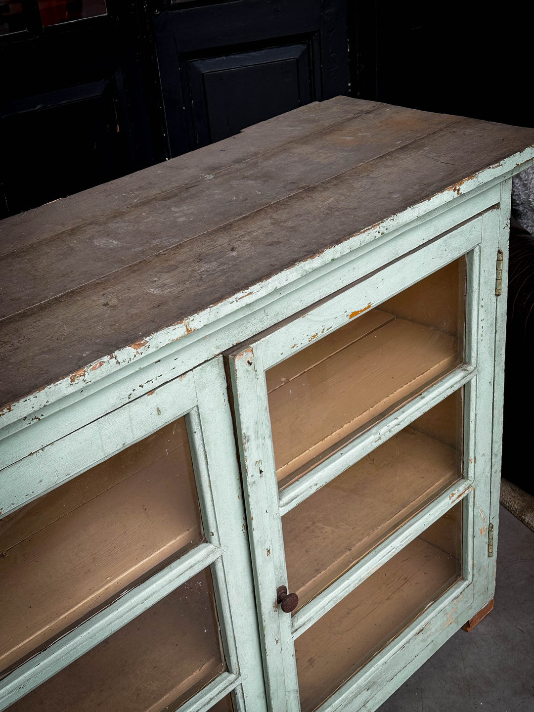 Franse brocante vitrine kast