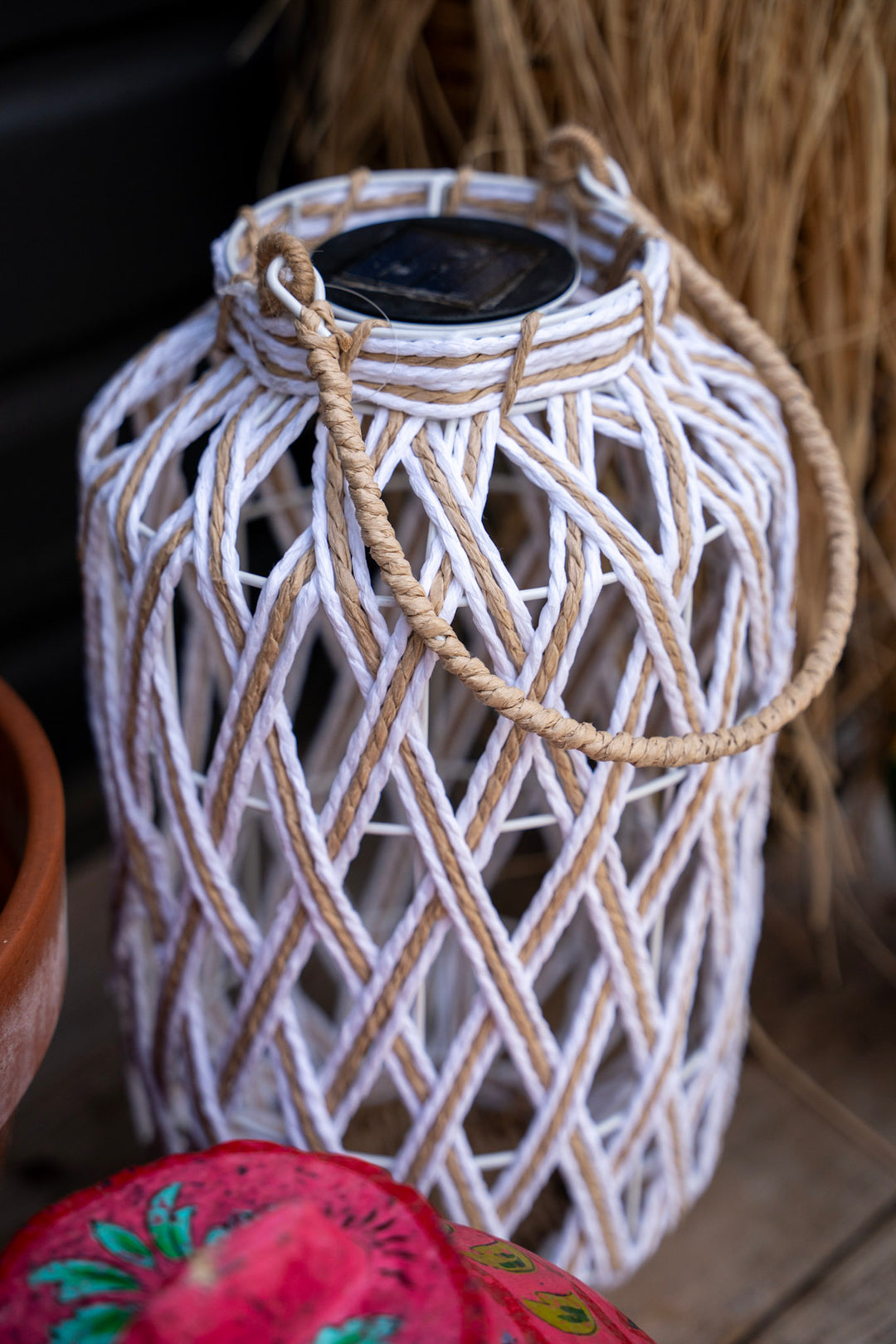 Rotan solar windlicht wit beige