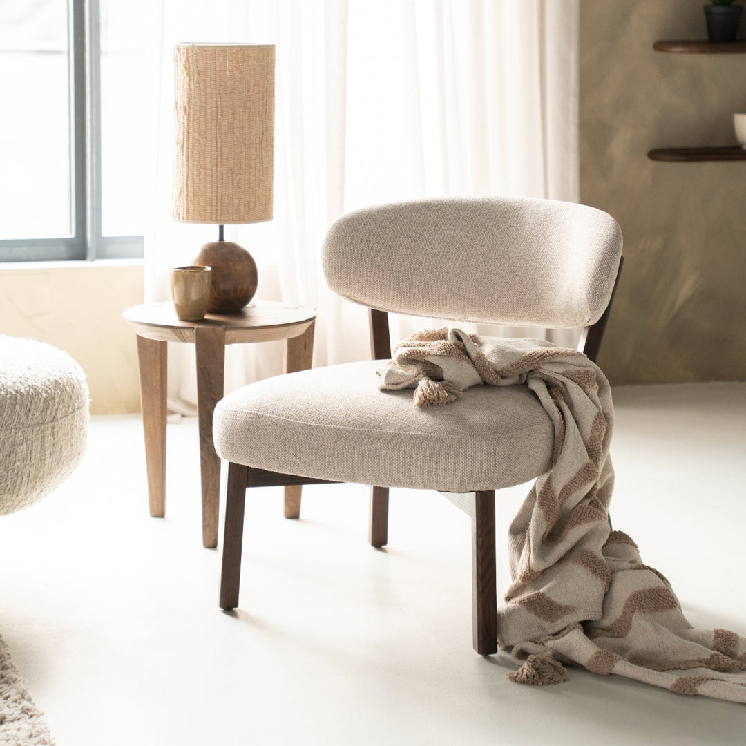 Fauteuil Mikky – stof & eikenhout bruin taupe moon