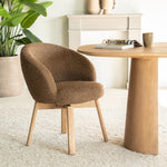 Stoel Livia – stof & hout bruin hush