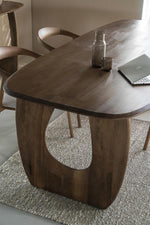 Eettafel Phoebe 170 cm in een woonkamer