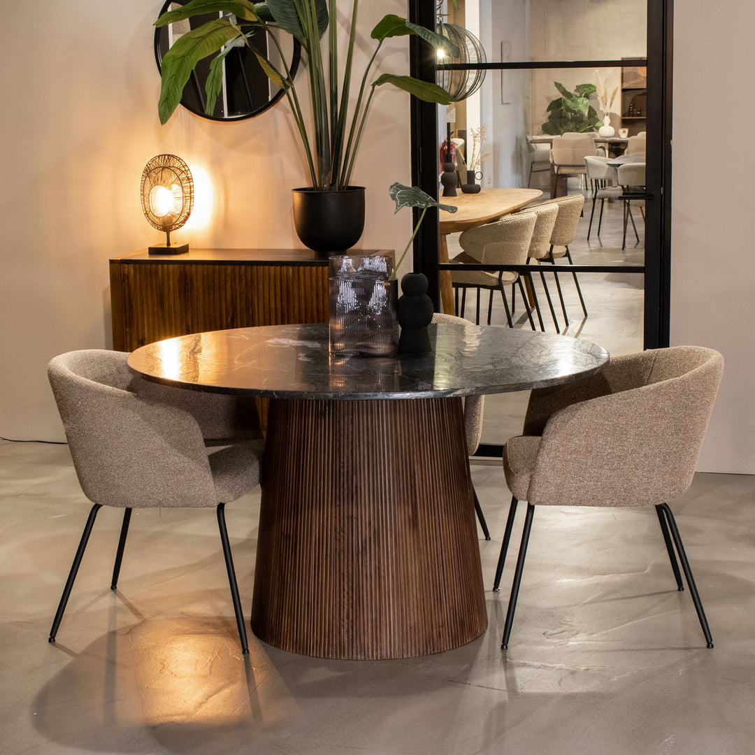 Eleonora Maxim – Eettafel Marmer & Mangohout Zwart 130x76cm