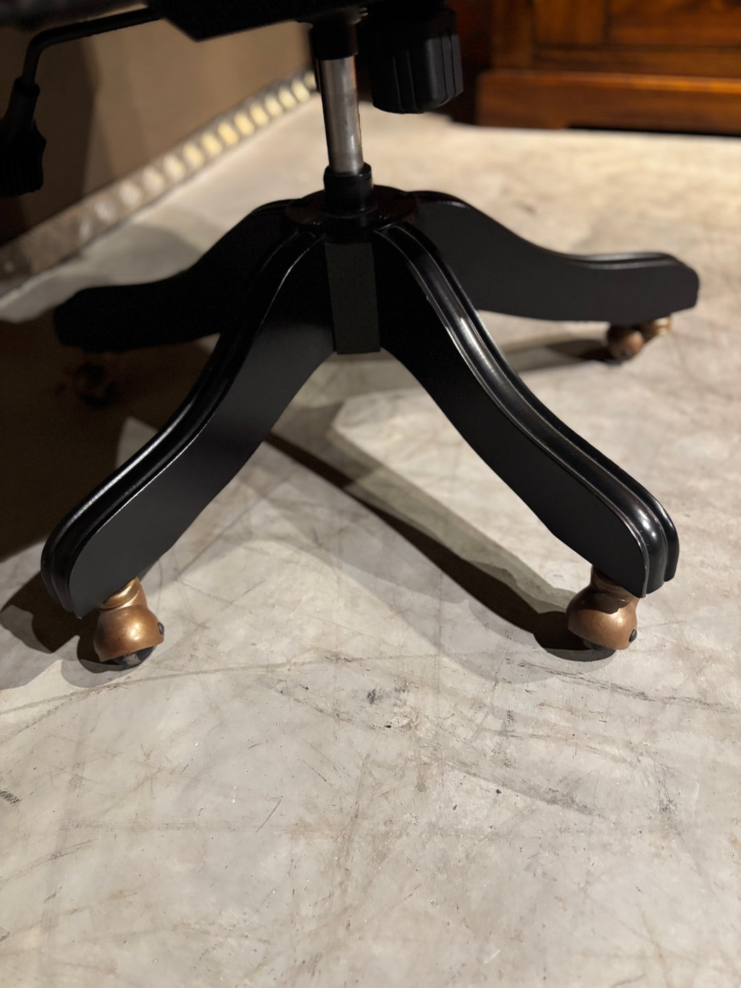 Chesterfield President Chair Nieuwstaat