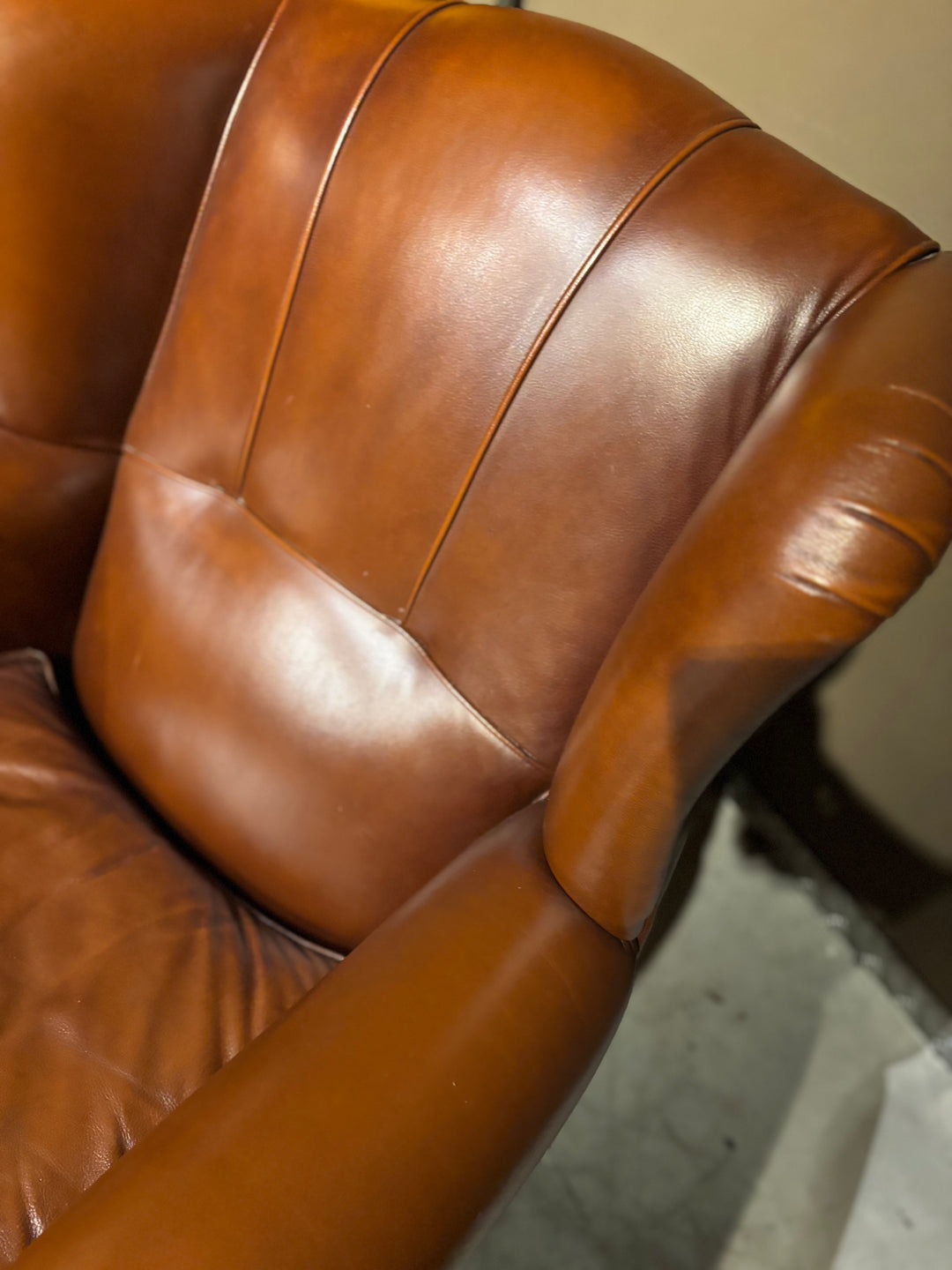 Runderleren Fauteuil Merk Kings Design