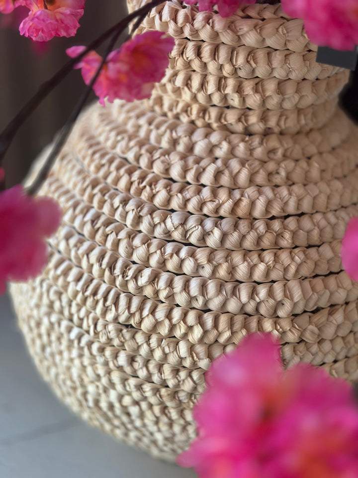 Jute Belly Vaas XL – Handgeweven Vloervaas 56x50 cm