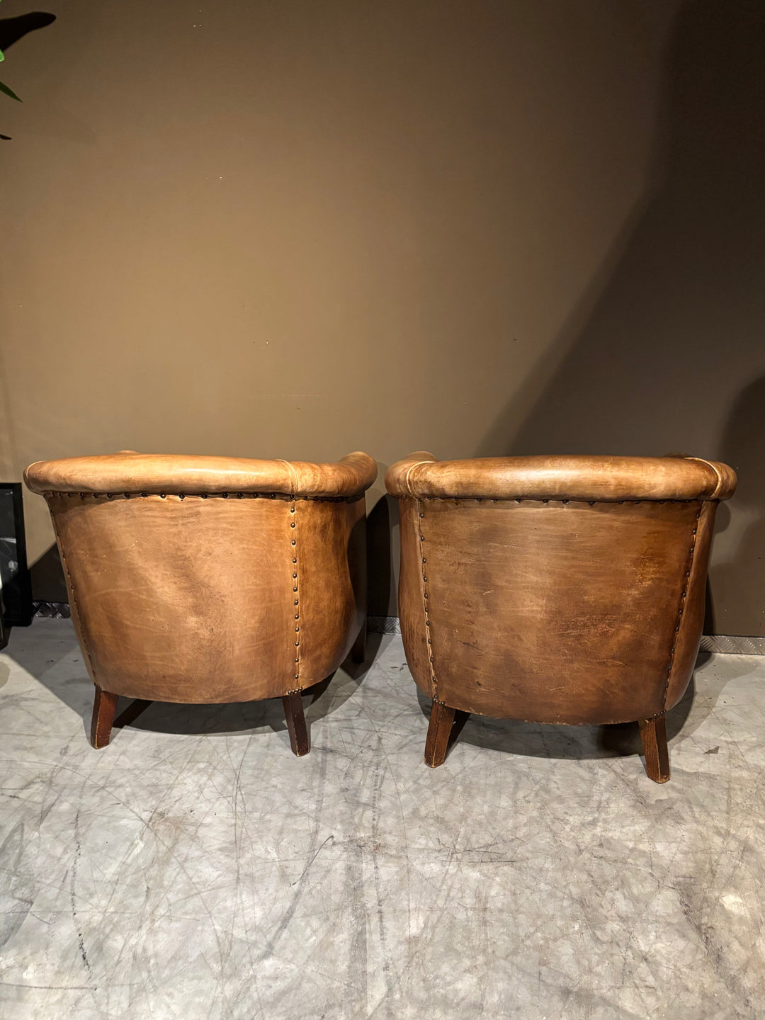 Cognac Bruine Runderleren Clubfauteuils - vintage