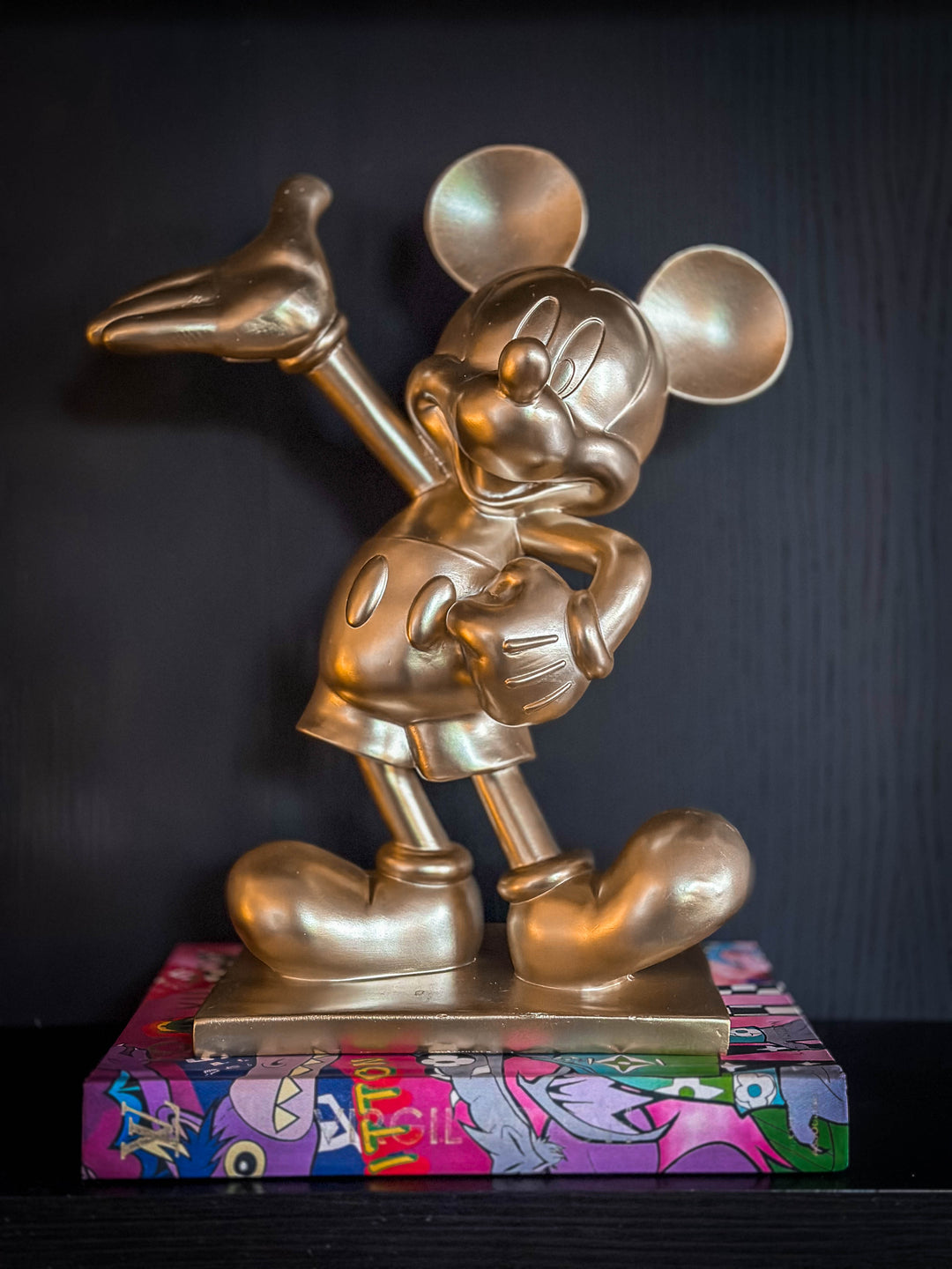 Disney - Beeld Mickey Mouse Presents Goud