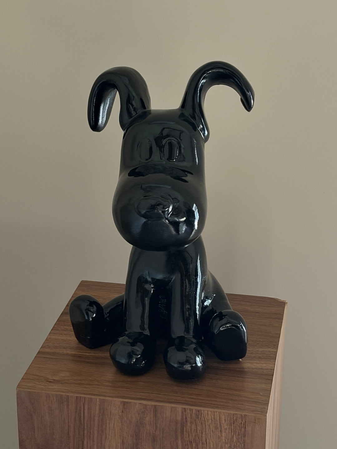 Flappy Beagle Beeld – Abstract Hond Beeld 29 cm