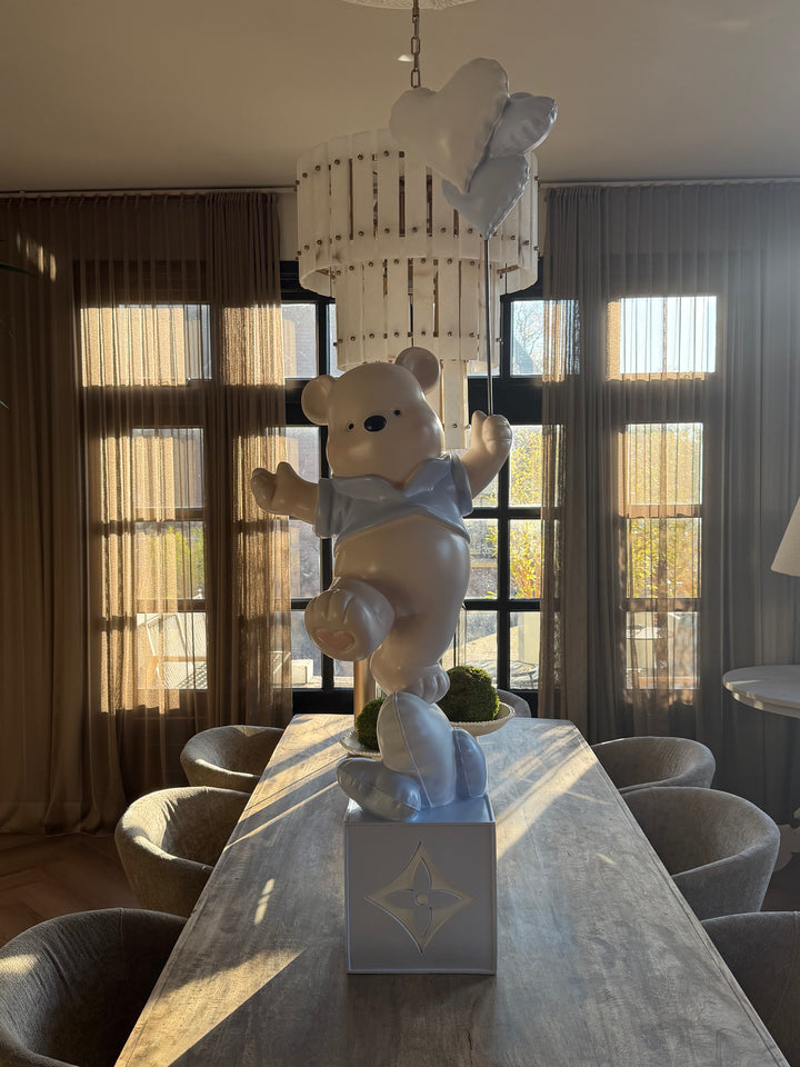 SkyDream Balloon Bear – Luxe Decorbeeld met Hart Ballonnen (165 cm)