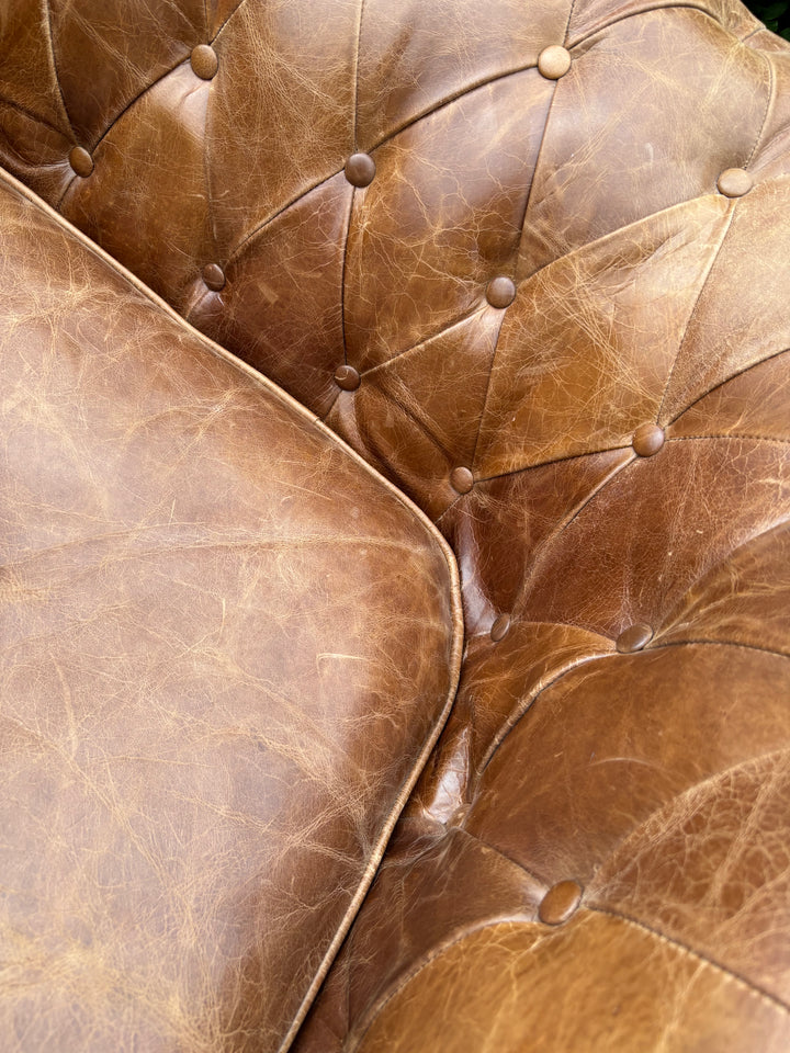 Stoere Vintage Chesterfield Clubfauteuil