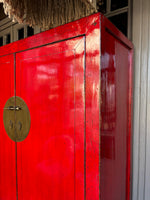 Chinese Bruidskast Rood – Vintage Chinese Kast met Messing Details | 193 cm