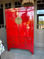Chinese Bruidskast Rood – Vintage Chinese Kast met Messing Details | 193 cm