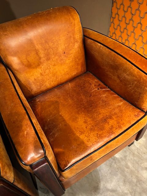 Set Vintage geleefde Schapenleren Art Deco fauteuils
