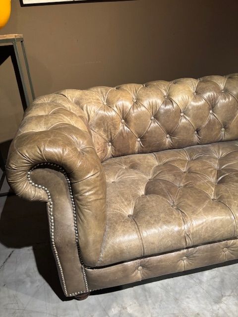 Vintage Antieke Chesterfield Bank