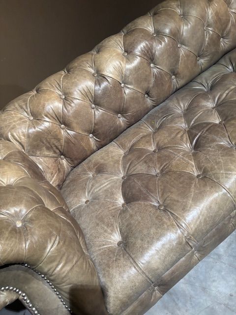 Vintage Antieke Chesterfield Bank