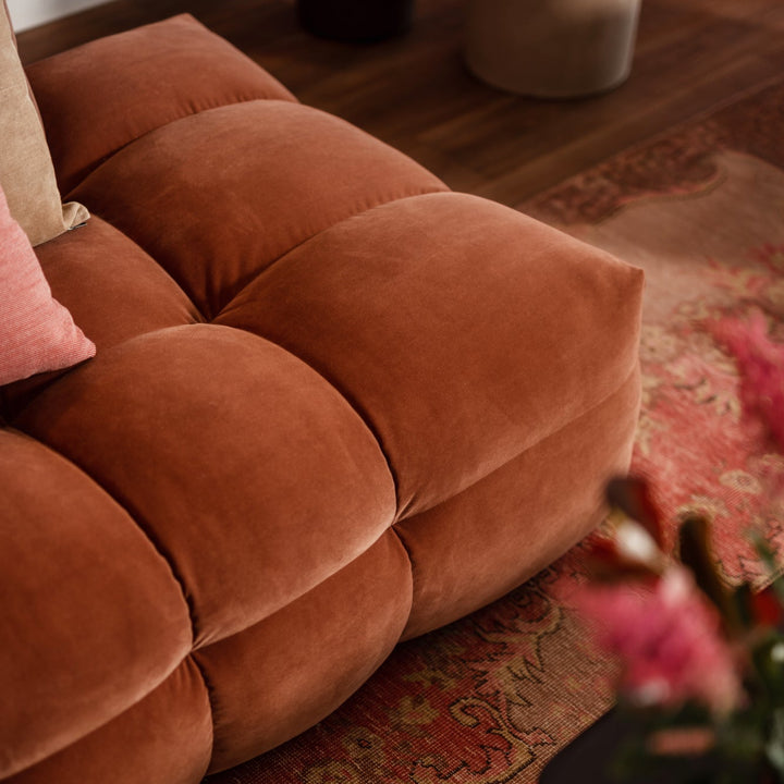 Velvet Chaise Longue – Luxe Ronde Design Ligbank | Royal Magnolia
