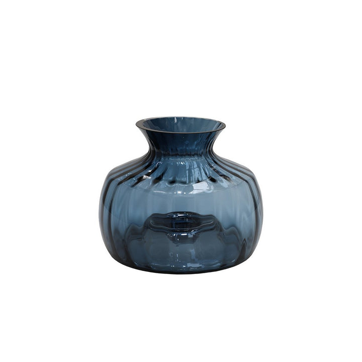 Glyde Blue vaas – Mondgeblazen design van dik blauw glas Ø18,5xH14,5