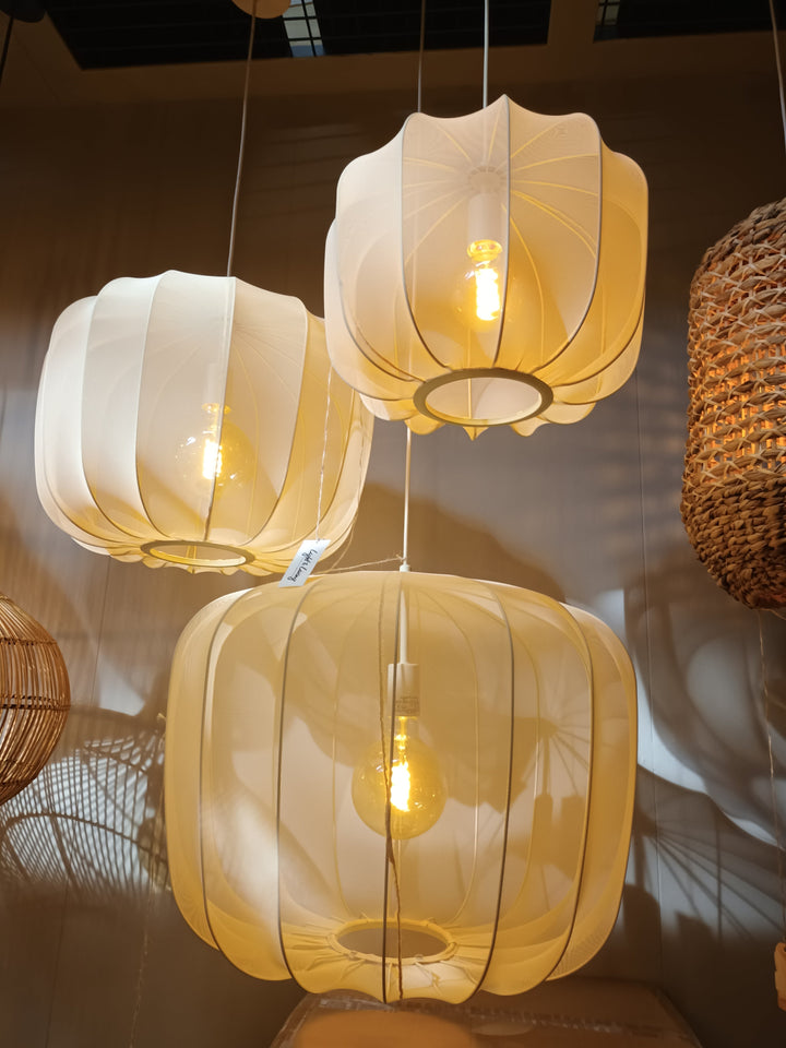 Plumeria Hanglamp – Metaal & Textiel – Zwart/Zand