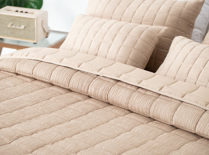 Bedsprei 240x260 cm - Irish Cream - beige