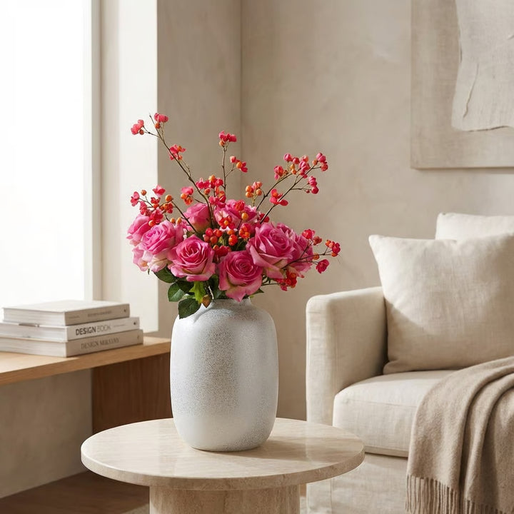 Zijden Valentijnsboeket met Artic Sparkle Silver Vaas