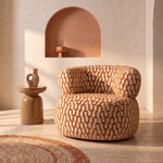 Sevilla Emiel Draaifauteuil terracotta – sfeer woonkamer