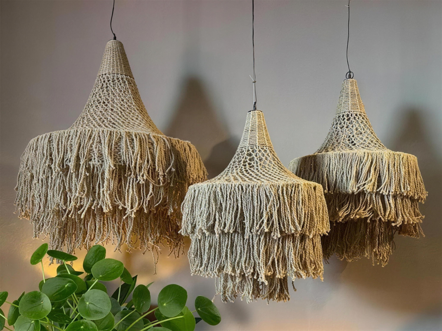 Jute Ibiza hanglampen in een interieur