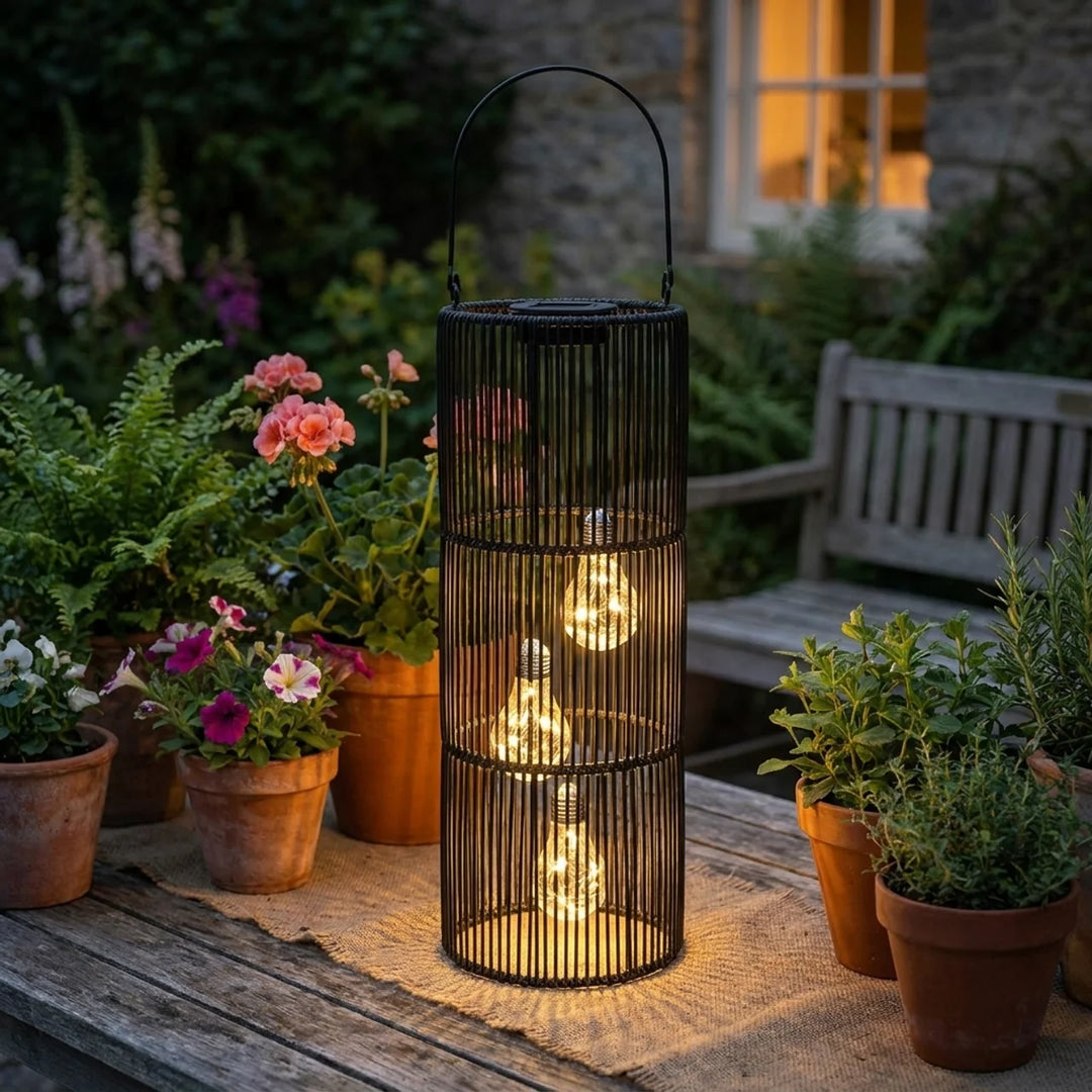 Solar Windlicht Okora – Rotan Look met Warm Licht – Zwart