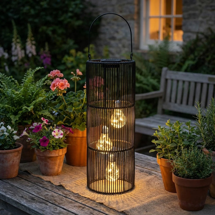 Solar Windlicht Okora – Rotan Look met Warm Licht – Zwart