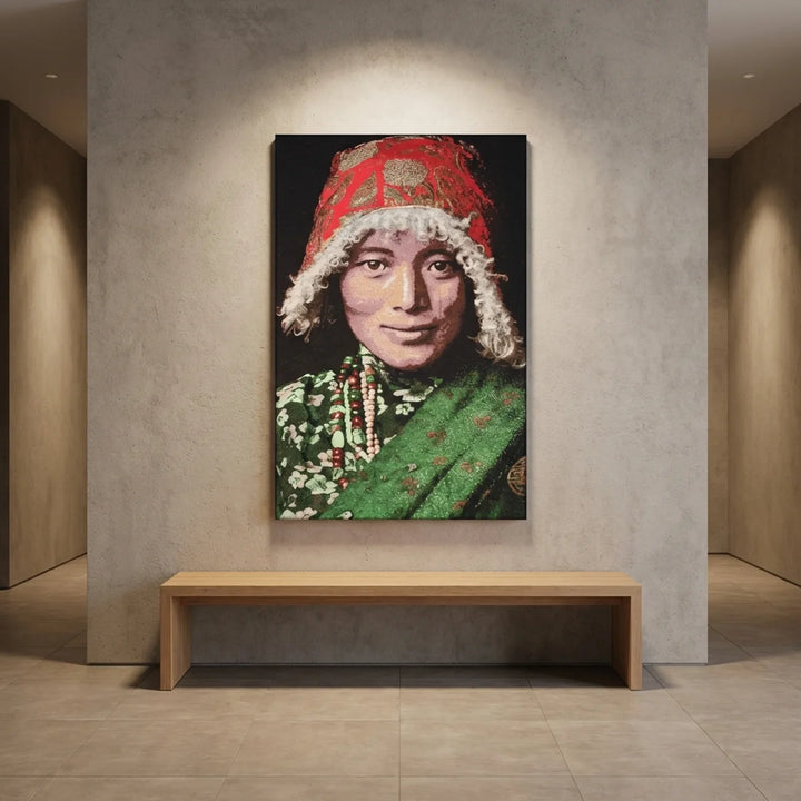Geweven Wandpaneel Gobelin – Tibetan Woman (Zonder Lijst)