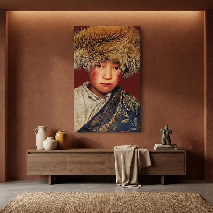 Geweven Wandpaneel Tibetan Boy – Rood | Zonder Lijst