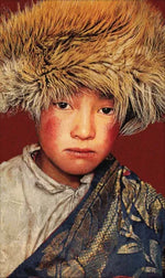Geweven Wandpaneel Tibetan Boy – Rood | Zonder Lijst